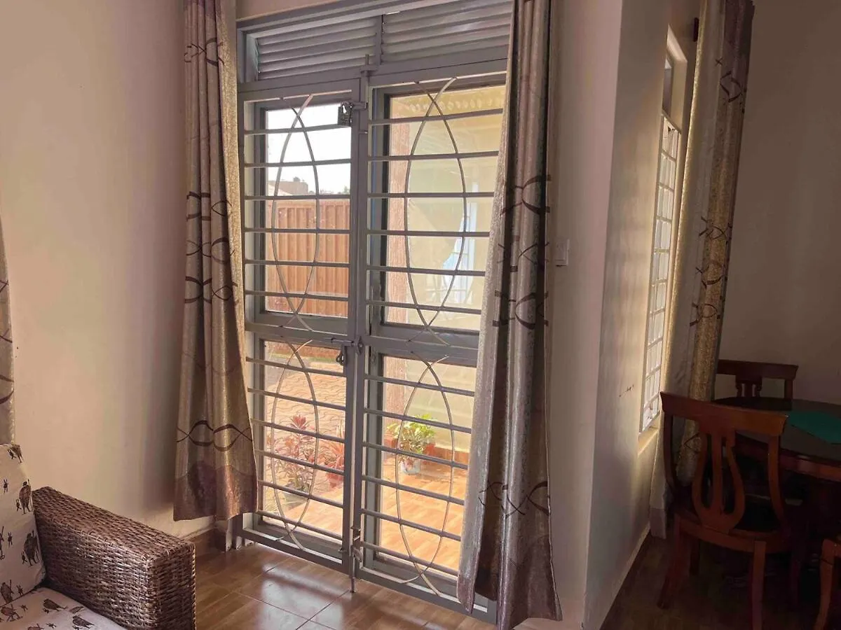 Audies Luxe Home At Namugongo Catholic Church Kampala